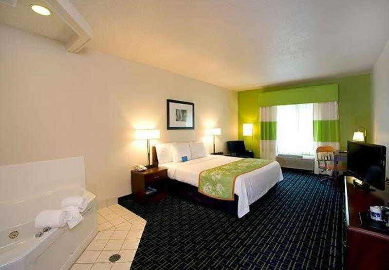 Fairfield Inn & Suites Traverse City Eksteriør bilde